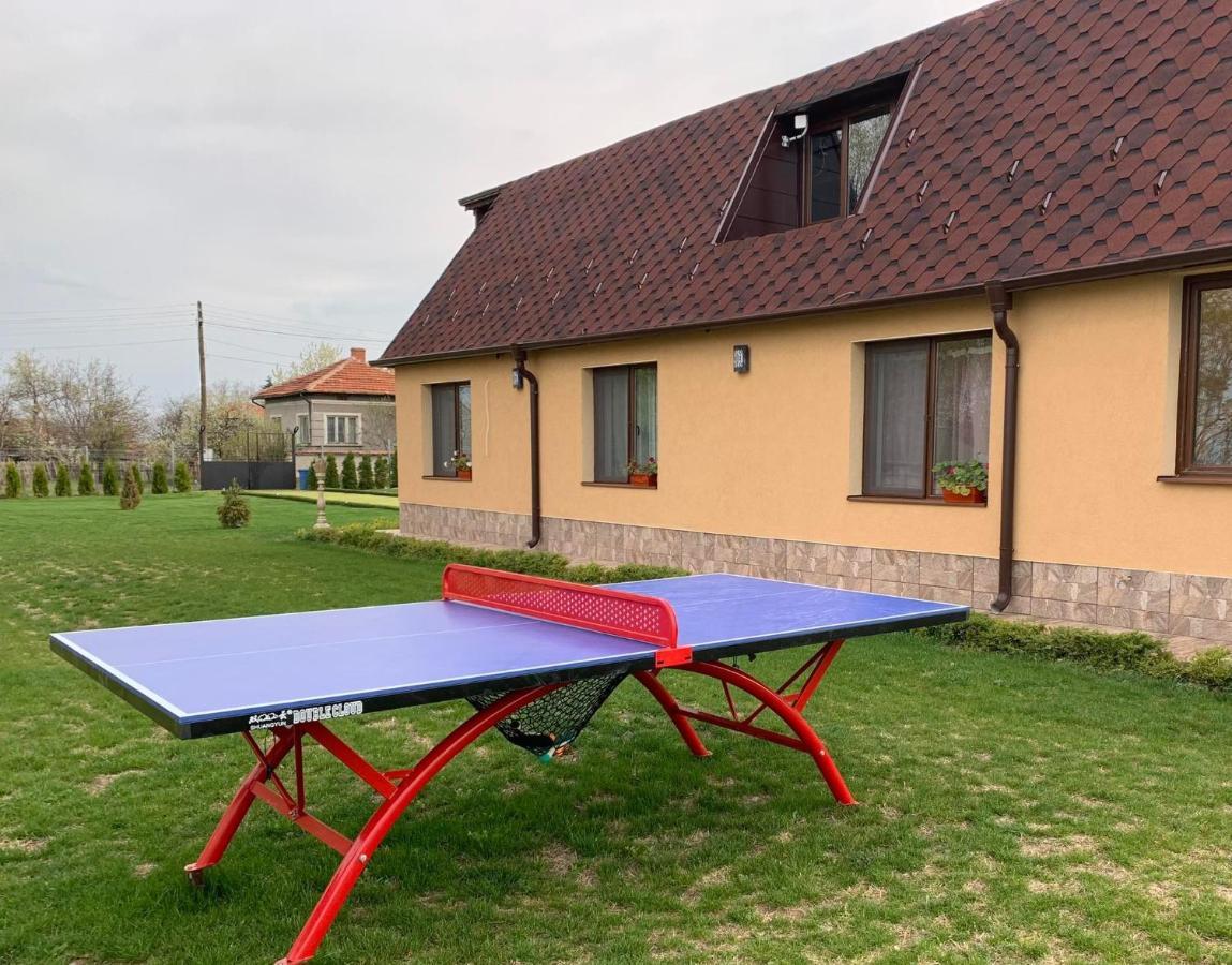 Guest House Erida Trastenik Zewnętrze zdjęcie