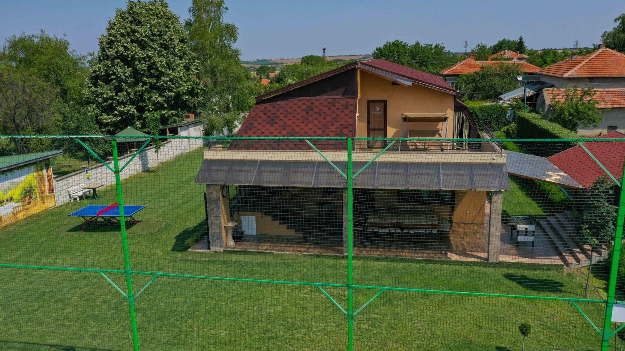Guest House Erida Trastenik Zewnętrze zdjęcie